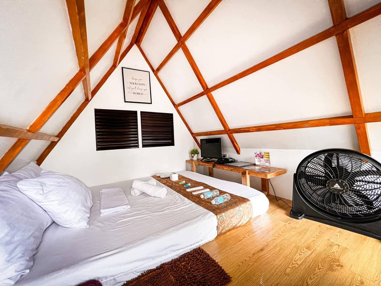 Mini Cabin