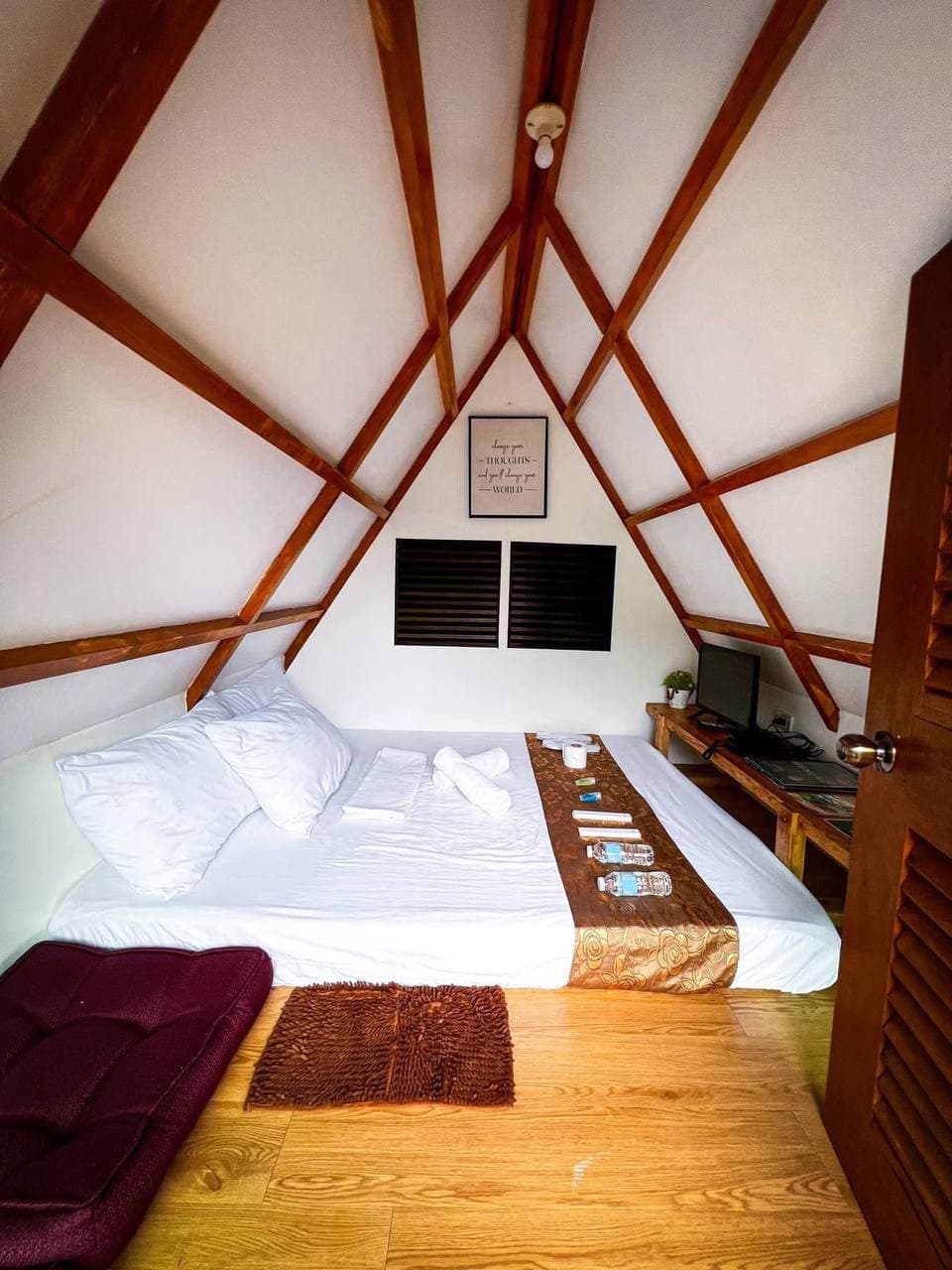 Mini Cabin interior