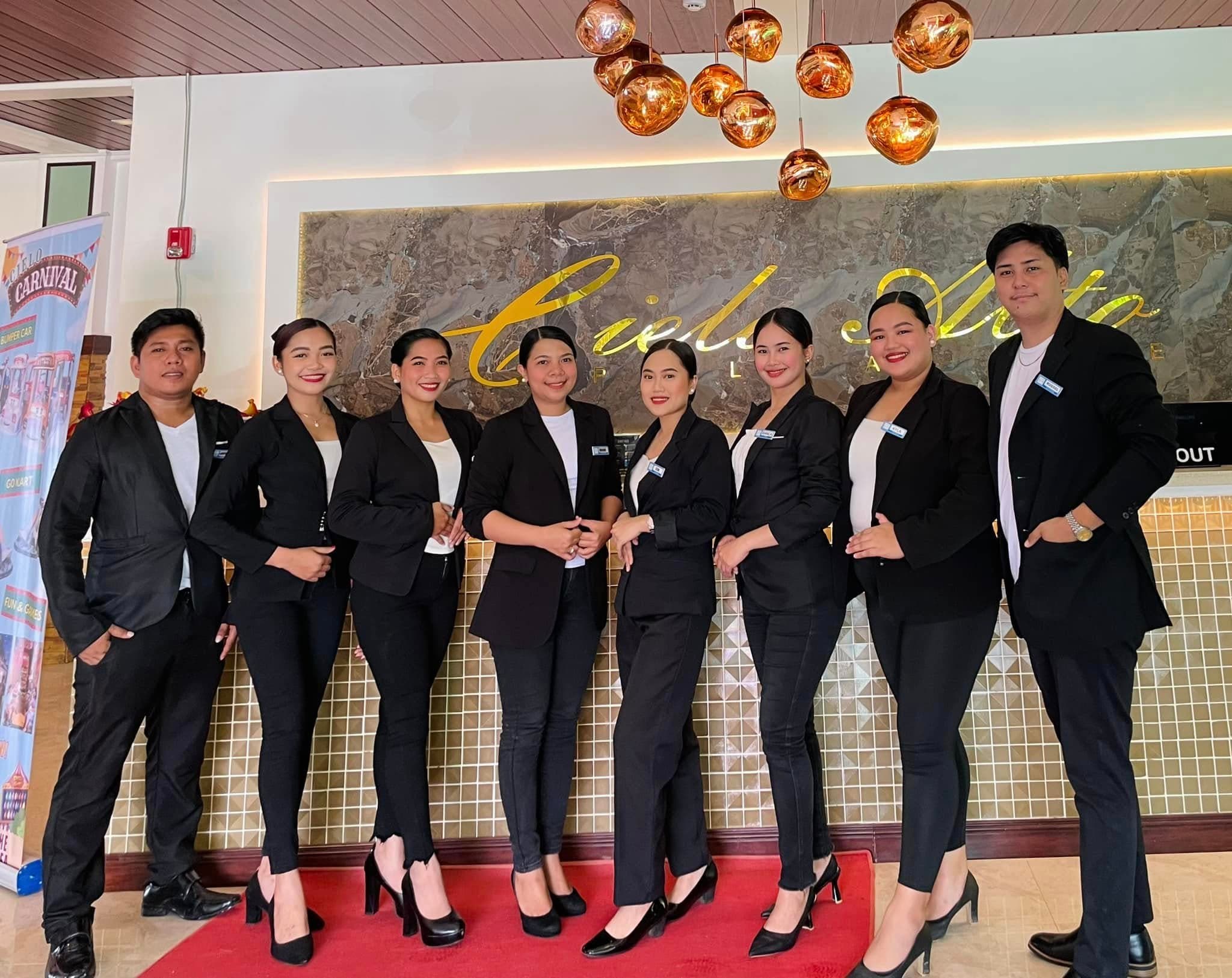 Cielo Alto Place Team & Mountain Resort